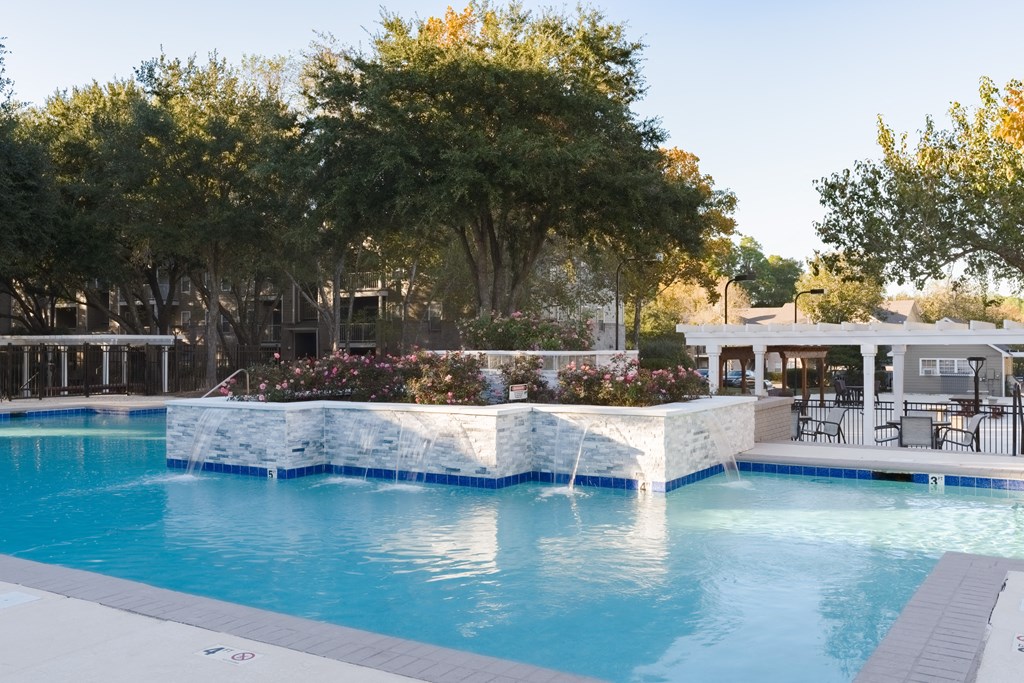 Lenox Gates Apartments, 1500 Hillcrest Rd, Mobile, AL RentCafe